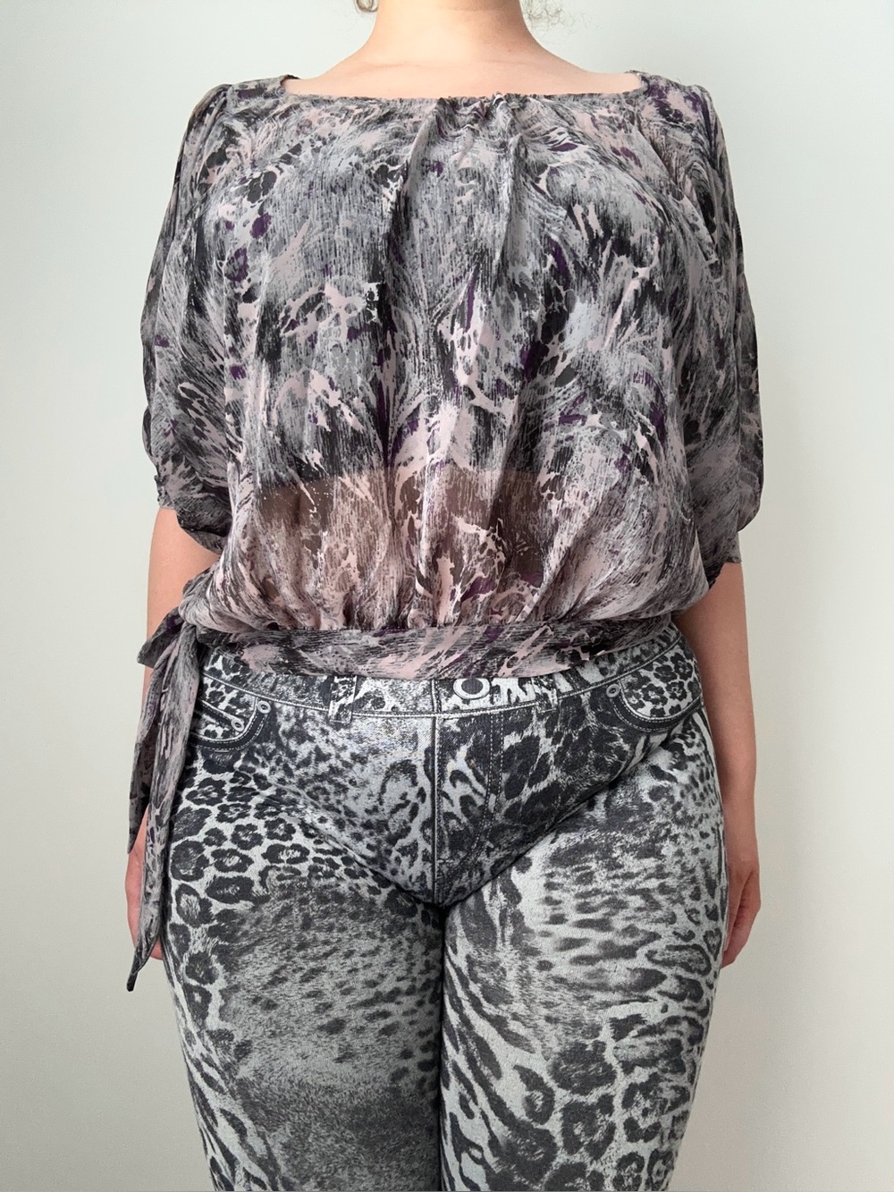 2010s guess chiffon sheer abstract print top